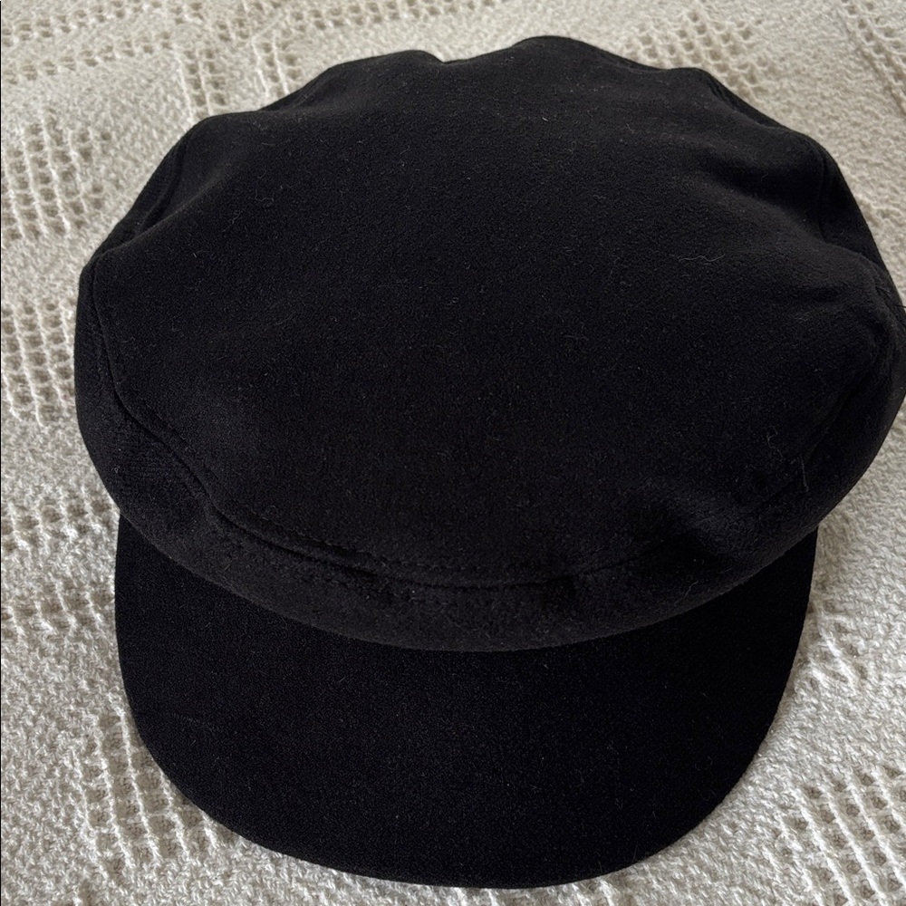 Trina Turk Black Brim Classic Baker Cap - Picture 2 of 12